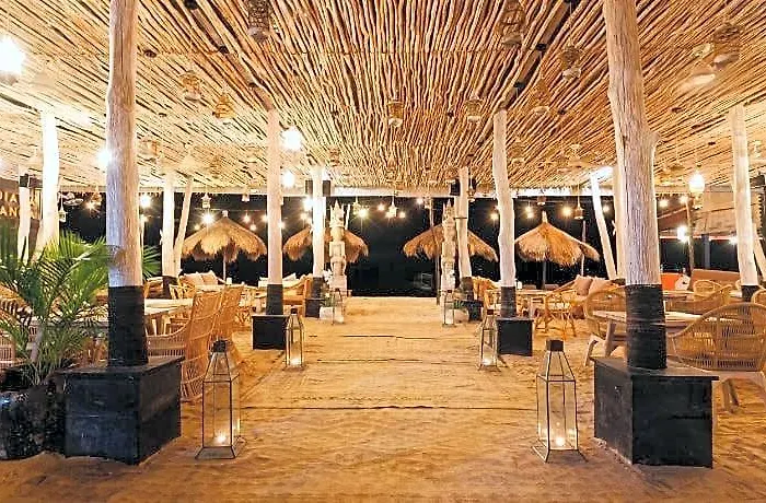 Indiana Kenanga Boutique And 4* レンボンガン島